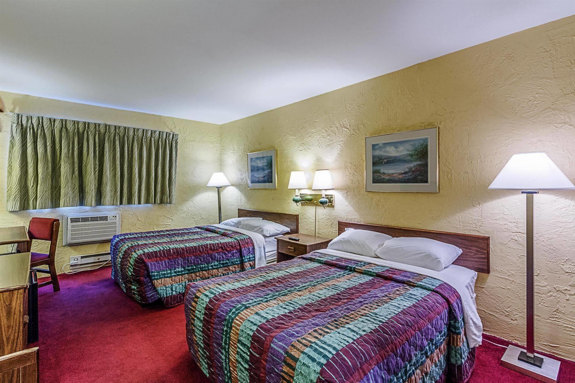 Hotel Rodeway *